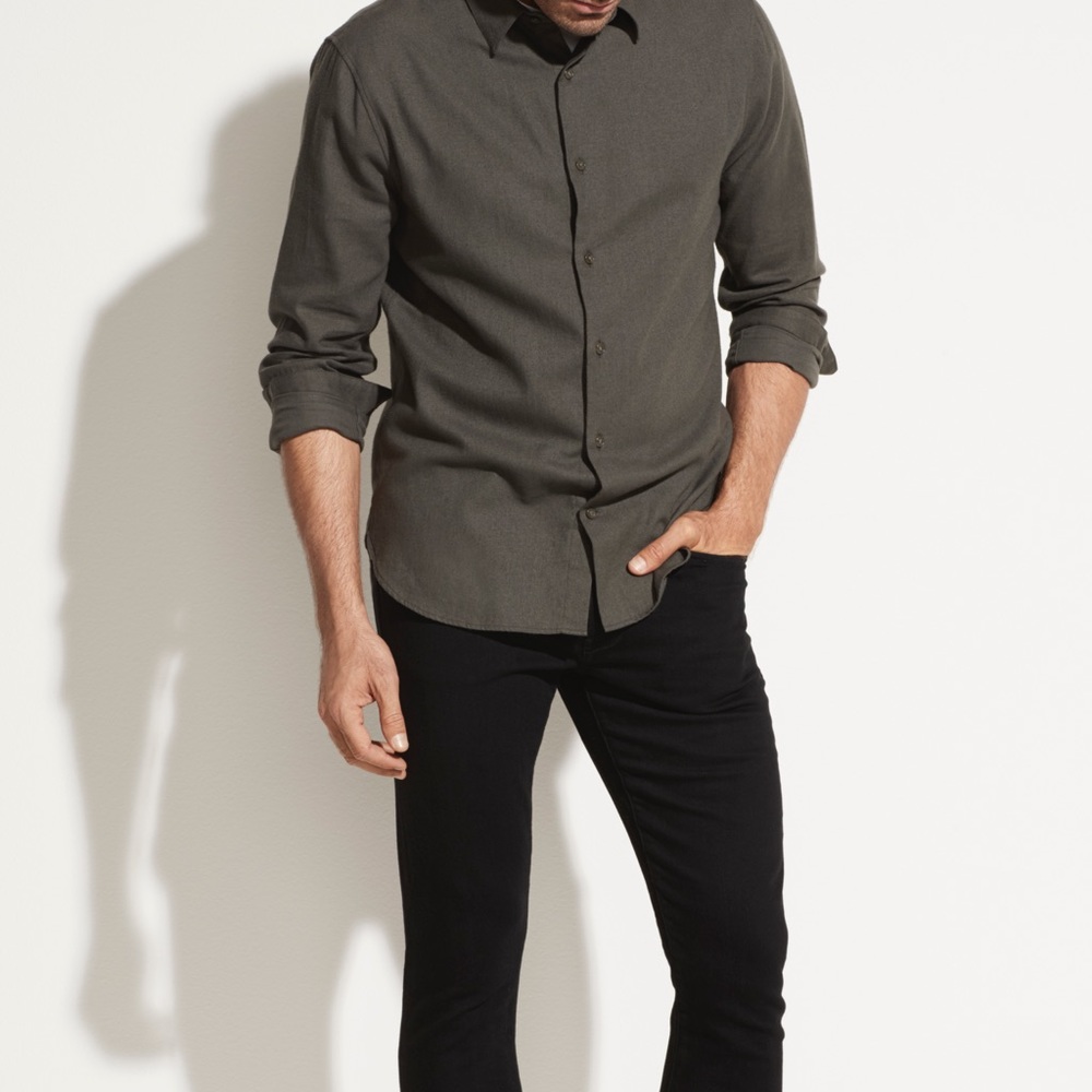 Vince Classic Long Sleeve Button Up | S